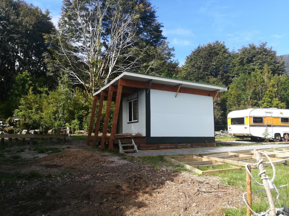 Hostal La Minga Chaitén Exterior foto